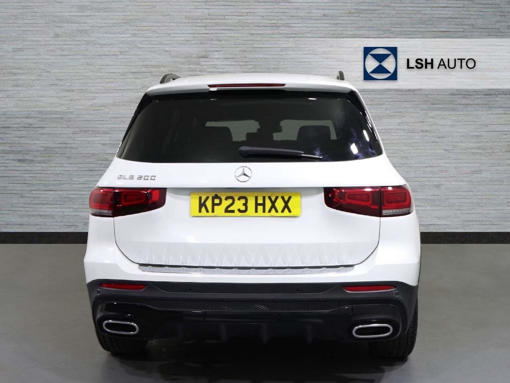 Mercedes-Benz GLB Class Glb 200 Amg Line Premium Plus Night Edition 7G KP23HXX White #5