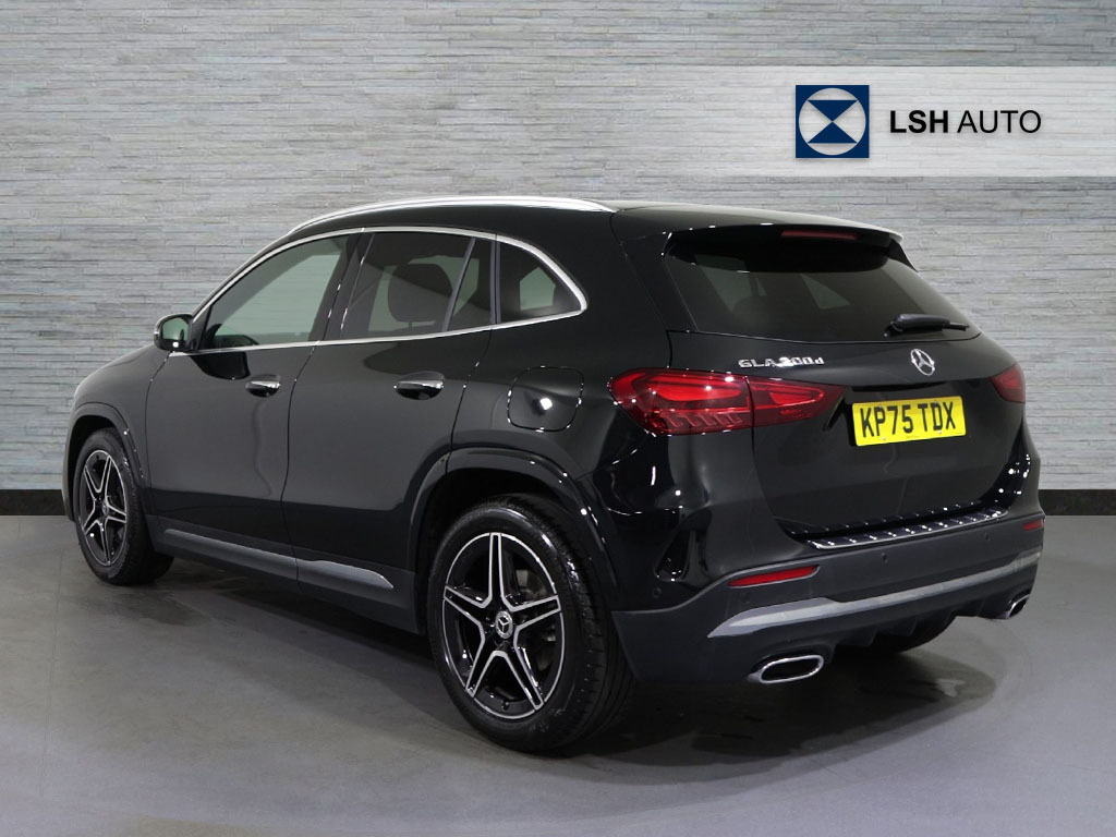 Mercedes-Benz GLA Class Gla 200D Amg Line Executive KP75TDX Black #2