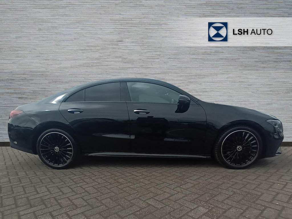 Mercedes-Benz CLA Class Cla 220D Amg Line Premium Plus Tip Black #3