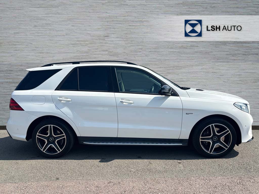 Mercedes-Benz GLE Class Gle 43 4Matic Premium 9G-tronic White #3