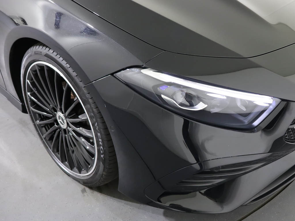 Mercedes-Benz A Class A180 Amg Line Premium Plus KM25XLC Black #6