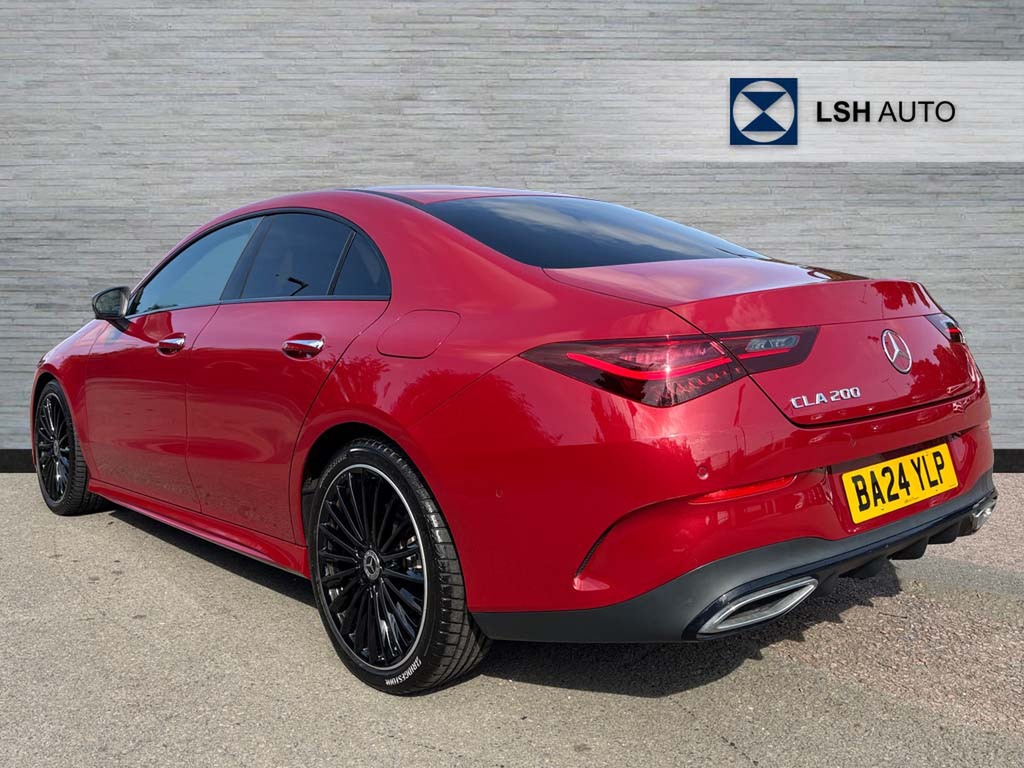 Mercedes-Benz CLA Class Cla 200 Amg Line Premium Plus Tip Red #2