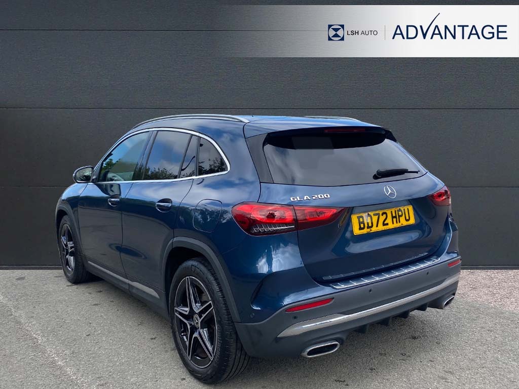 Mercedes-Benz GLA Class Gla 200 Amg Line Executive BD72HPU Blue #2