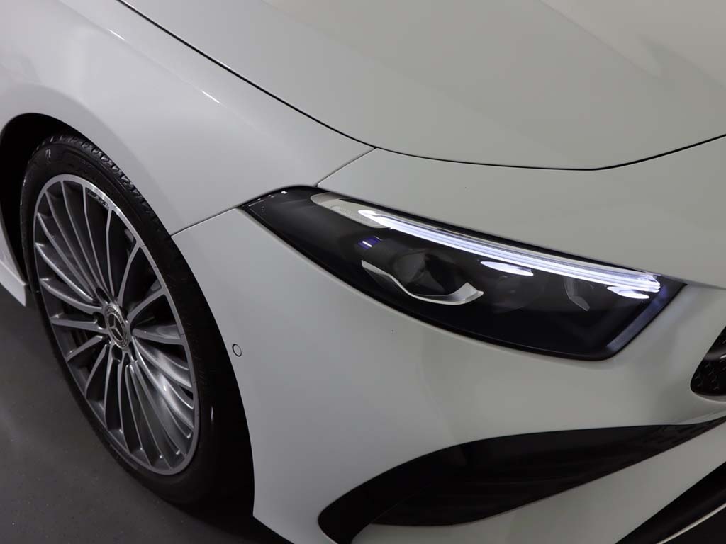 Mercedes-Benz A Class A200 Amg Line Premium Plus KO74HKC White #6