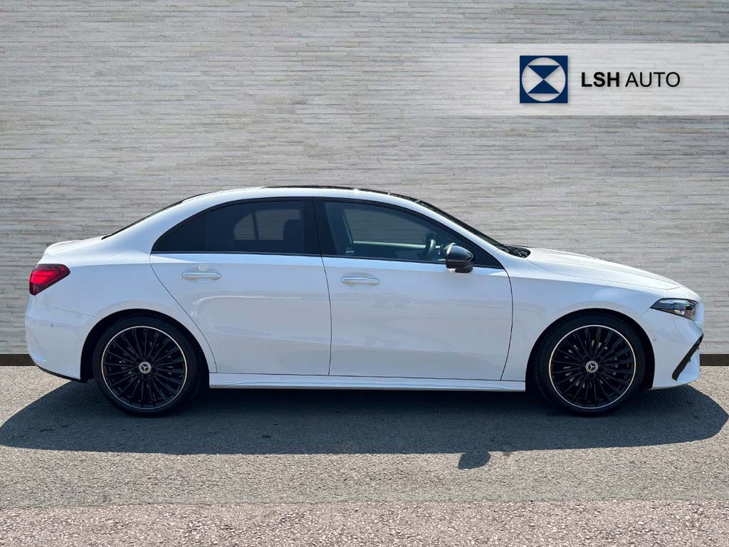 Mercedes-Benz A Class A200 Amg Line Premium Plus KR25OFG White #3