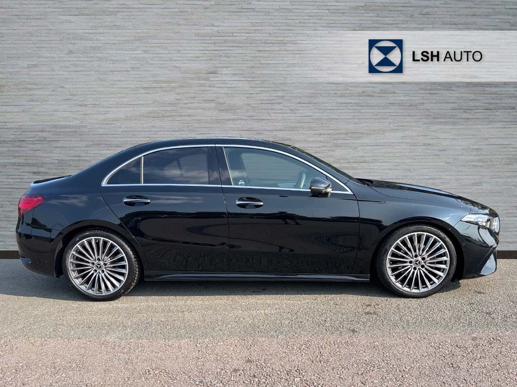 Mercedes-Benz A Class A180 Amg Line Premium Plus BW23SKJ Black #3