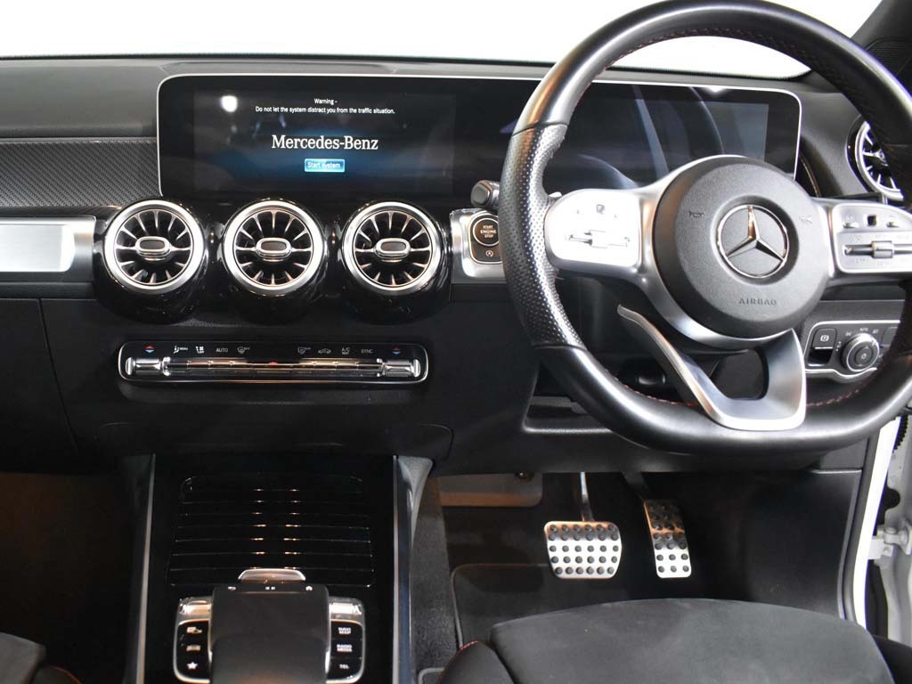Mercedes-Benz GLB Class Suv 1.3 Glb200 Amg Line 7G-dct Euro 6 Ss 2 Grey #12
