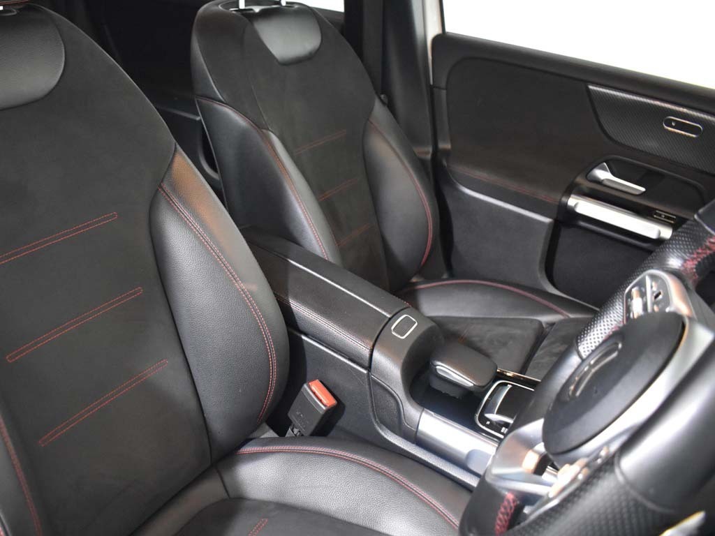 Mercedes-Benz GLB Class Suv 1.3 Glb200 Amg Line 7G-dct Euro 6 Ss 2 Grey #21