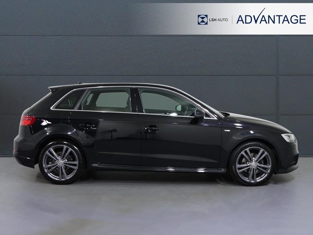 Audi A3 35 Tfsi S Line S Tronic MV69RPY Black #3