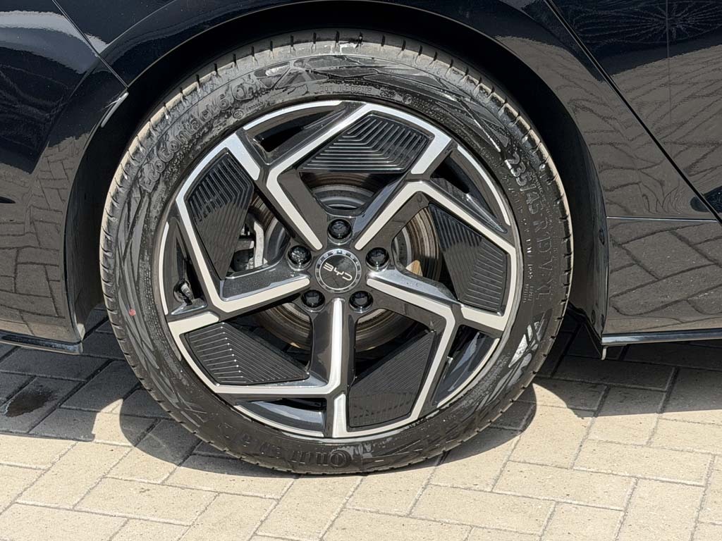 Byd Seal 82.5Kwh Excellence Saloon Awd 5 LC75CVF Black #6