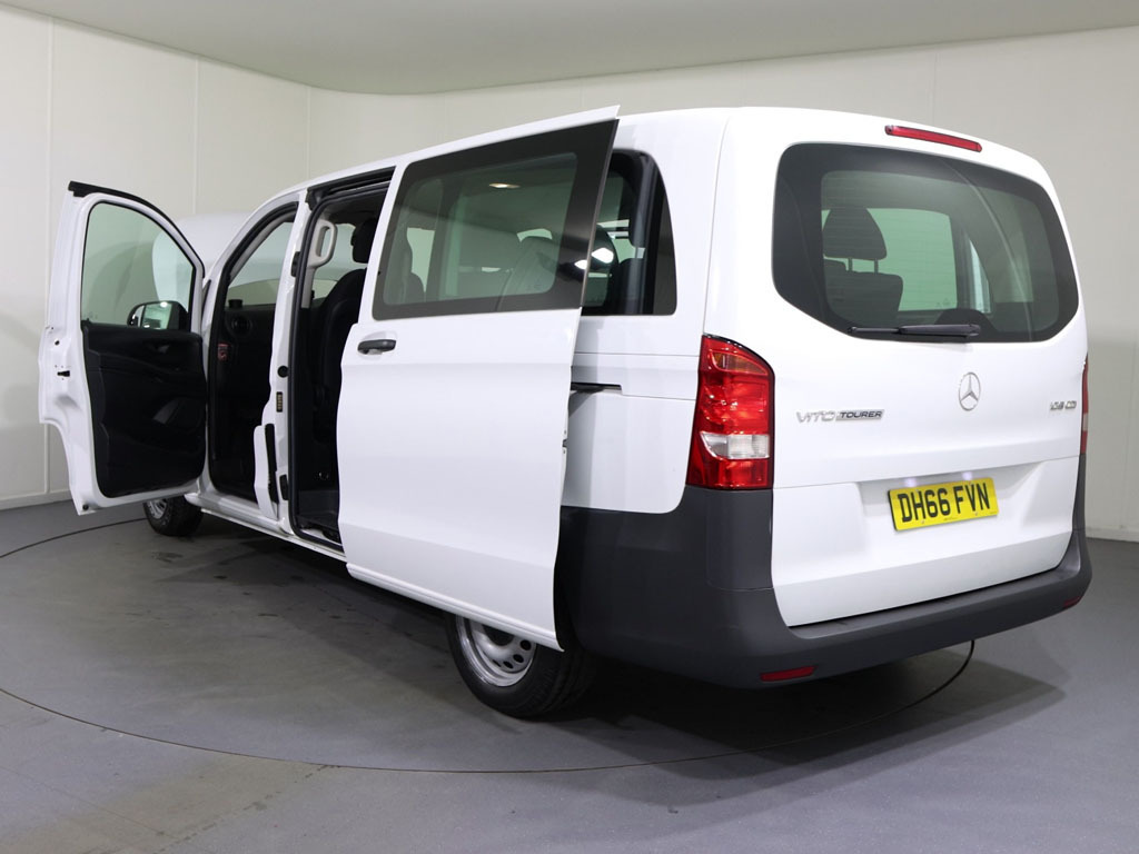 Mercedes-Benz Vito Combi Van 2.1 119 Cdi Bluetec Sport Crew Van G-tro Black #9