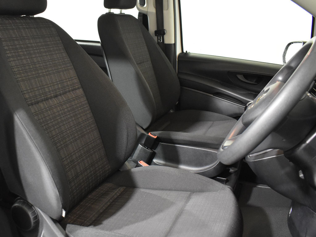 Mercedes-Benz Vito Combi Van 2.1 119 Cdi Bluetec Sport Crew Van G-tro Black #24