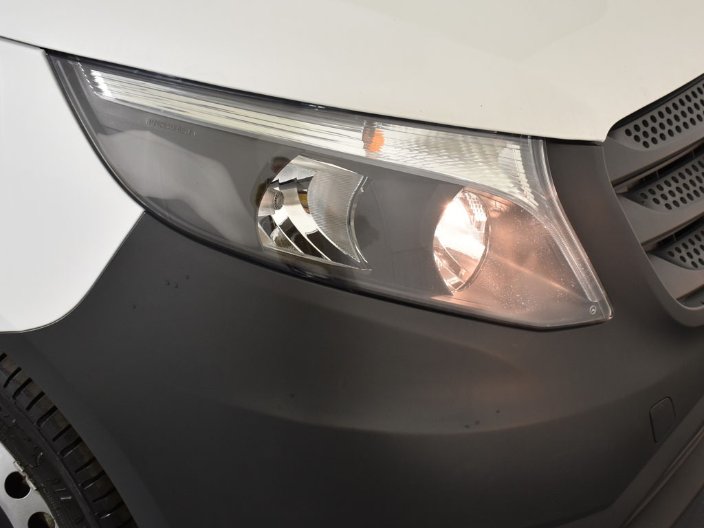 Mercedes-Benz Vito 109 Cdi Pro 8-Seater White #6