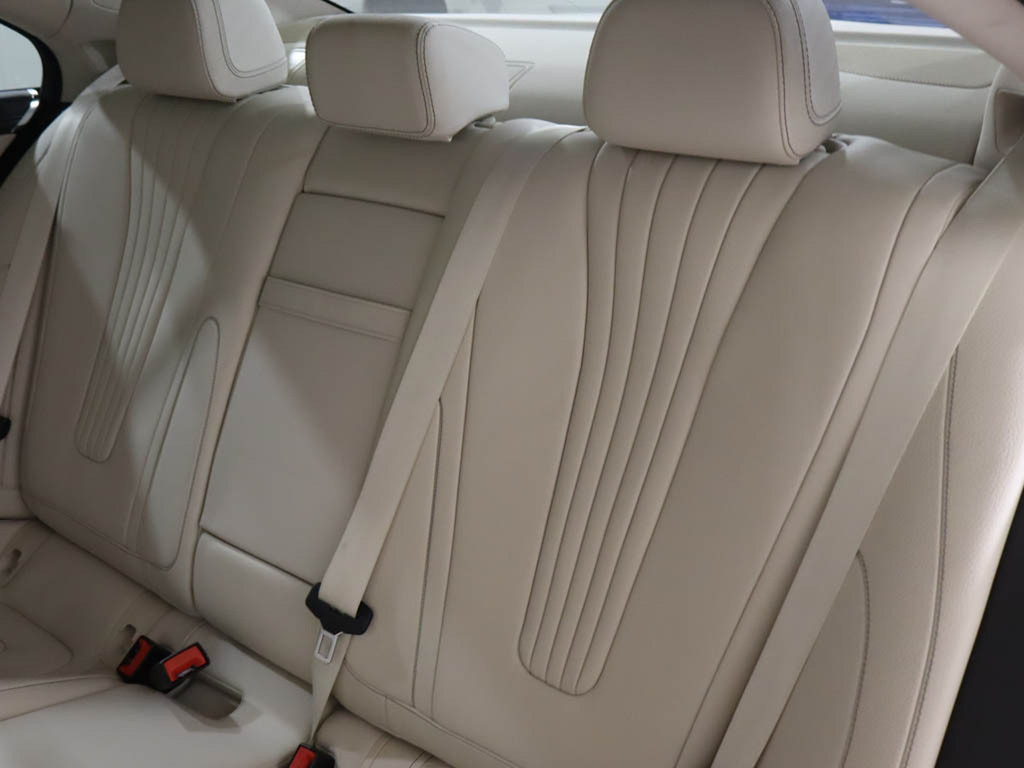 Mercedes-Benz CLS St-line Ecoblue Silver #18