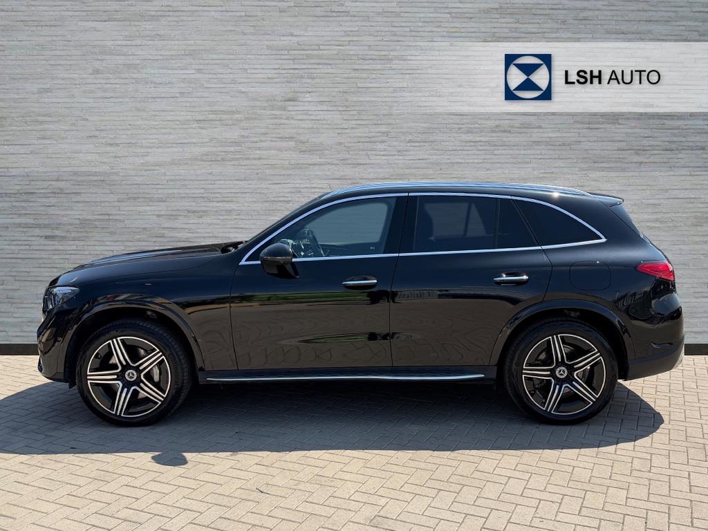 Mercedes-Benz GLC Class Glc 300E 4Matic Amg Line Premium Panoramic 9 KN75BWO Black #4