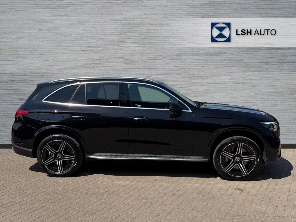 Mercedes-Benz GLC Class Glc 300E 4Matic Amg Line Premium Panoramic 9 KN75BWO Black #3