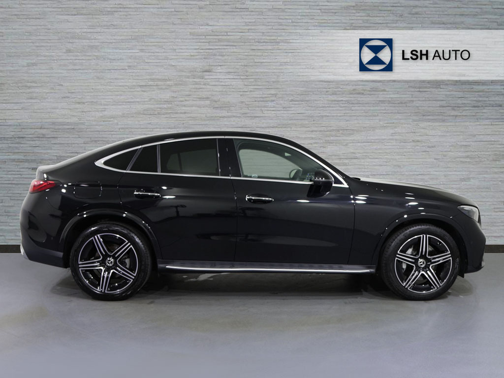 Mercedes-Benz GLC Class Glc 300 4Matic Amg Line Premium 9G-tronic KX24VUN Black #3