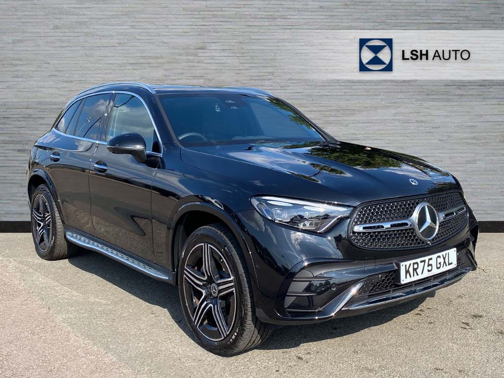 Mercedes-Benz GLC Class Glc 300E 4Matic Amg Line Premium Panoramic 9 Black