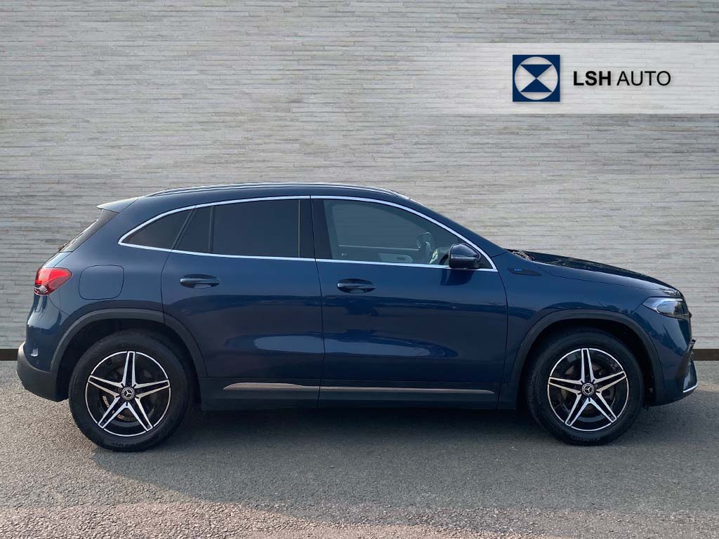 Mercedes-Benz EQA Eqa 300 4Matic 168Kw Amg Line 66.5Kwh YK22CJO Blue #3