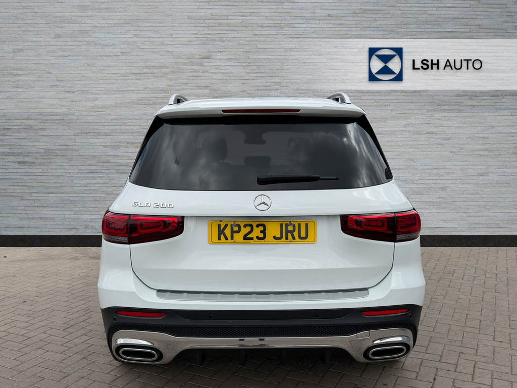 Mercedes-Benz GLB Class Glb 200 Amg Line Executive 7G-tronic KP23JRU White #6