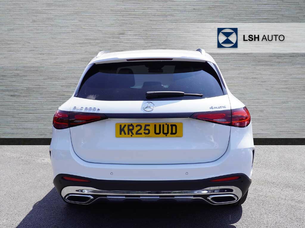Mercedes-Benz GLC Class Glc 300E 4Matic Amg Line Premium Plus 9G-troni KR25UUD White #5