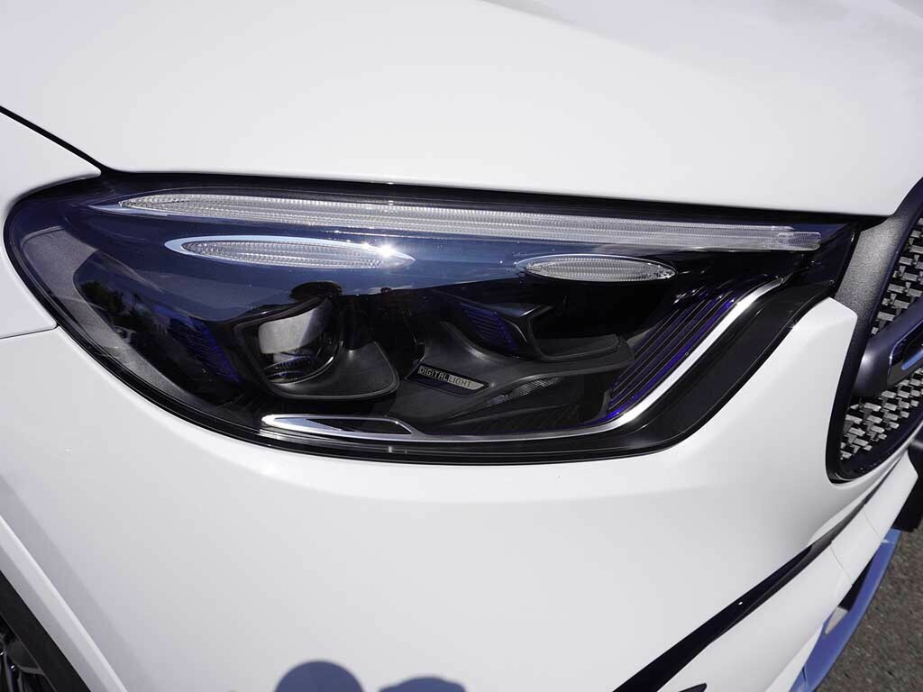Mercedes-Benz GLC Class Glc 300E 4Matic Amg Line Premium Plus 9G-troni KR25UUD White #6