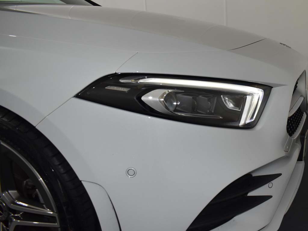 Mercedes-Benz A Class A200d Amg Line Premium Plus White #6