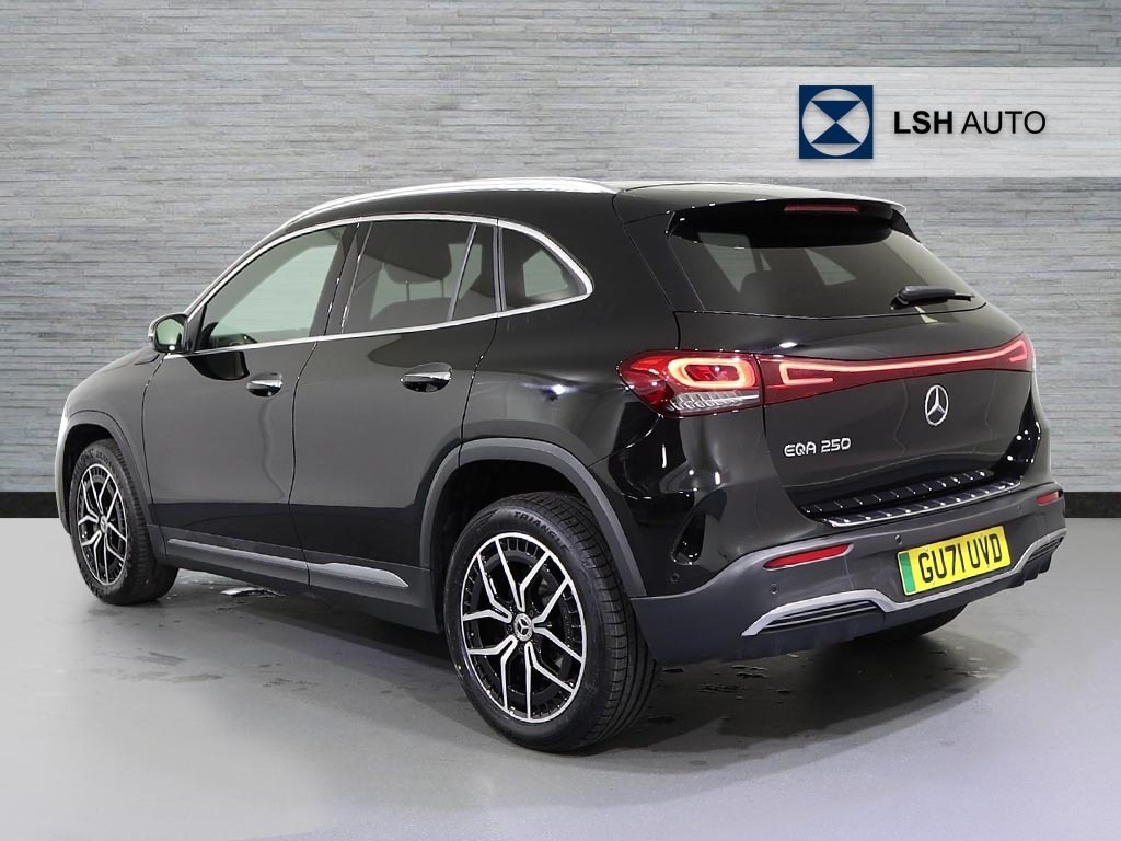 Mercedes-Benz EQA Eqa 250 140Kw Amg Line Premium 66.5Kwh Black #2