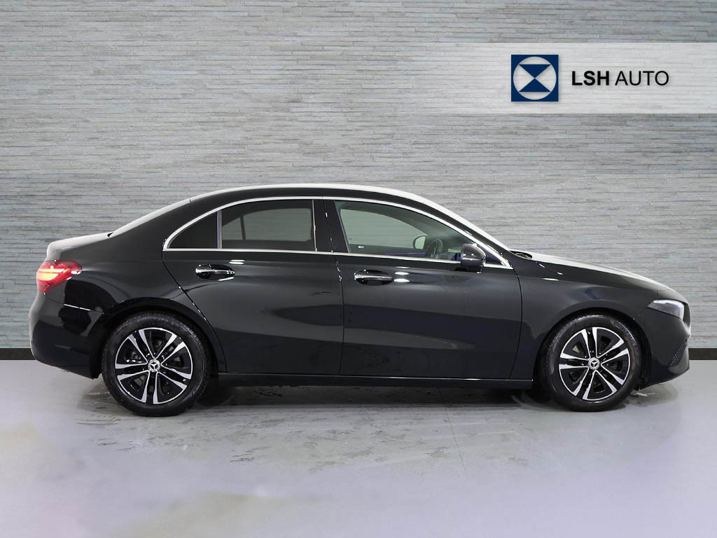 Mercedes-Benz A Class A200 Sport Executive Black #3