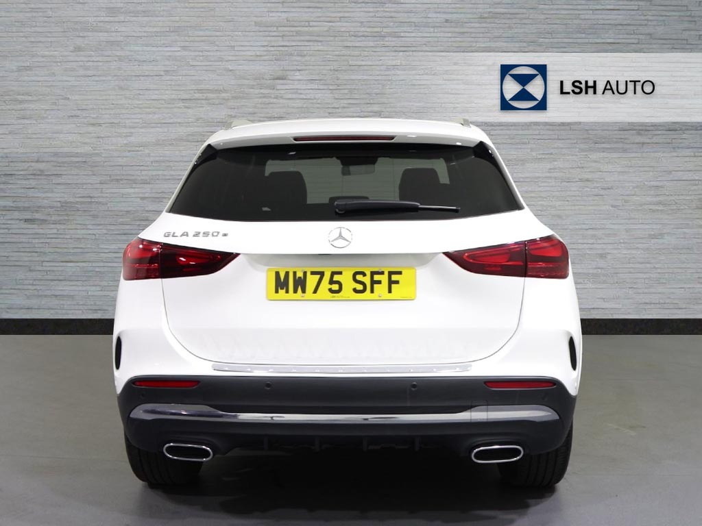 Mercedes-Benz GLA Class Gla 250E Amg Line Executive MW75SFF White #5