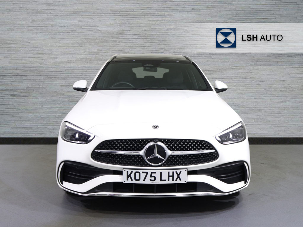 Mercedes-Benz C Class C300e Amg Line Premium Plus 9G-tronic White #4