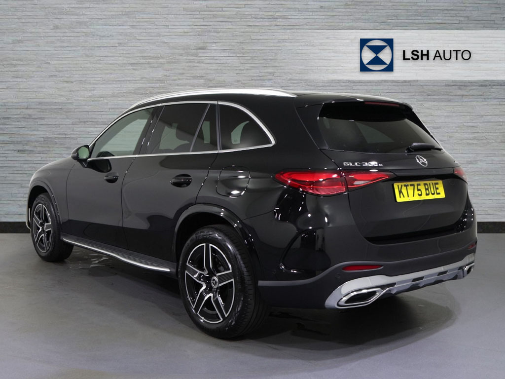 Mercedes-Benz GLC Class Glc 300E 4Matic Amg Line 9G-tronic KT75BUE Black #2