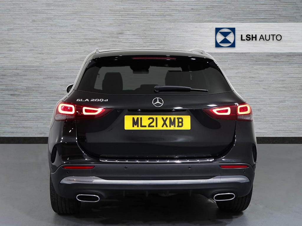 Mercedes-Benz GLA Class Gla 200D Amg Line Premium Black #5