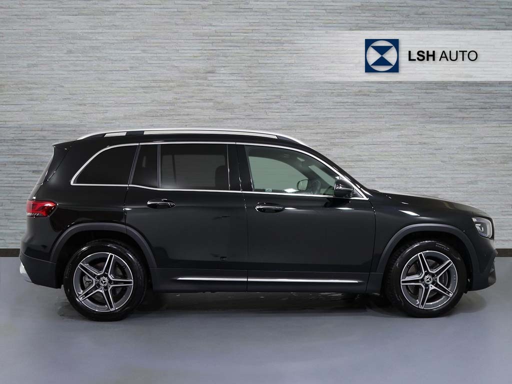 Mercedes-Benz GLB Class Glb 220D 4Matic Amg Line Premium Plus 8G-troni Black #3