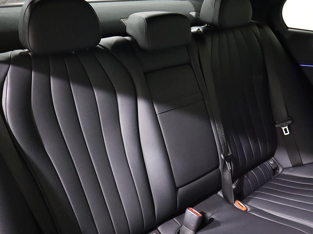 Mercedes-Benz E Class E300e Amg Line Premium Plus 9G-tronic Black #19