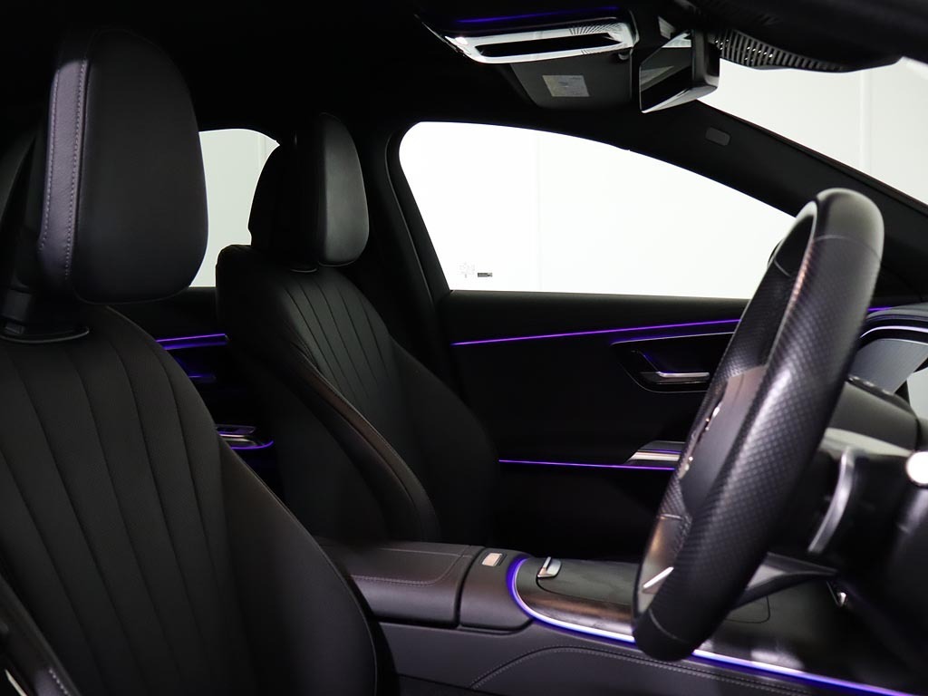 Mercedes-Benz E Class E300e Amg Line Premium Plus 9G-tronic Black #24