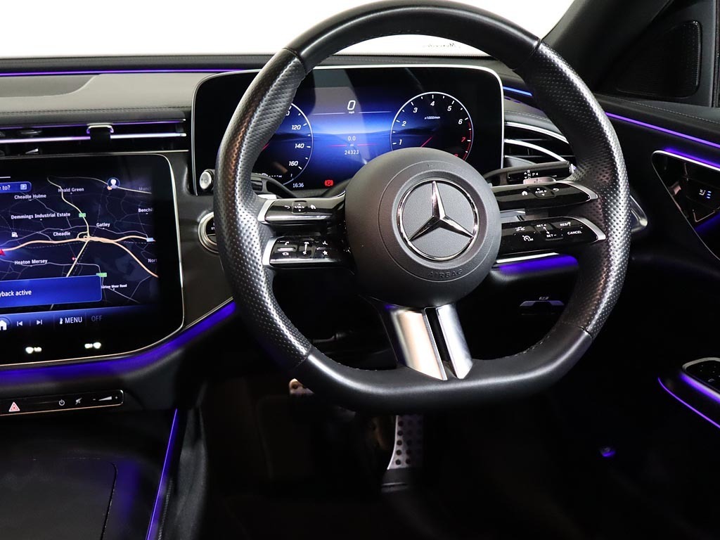 Mercedes-Benz E Class E300e Amg Line Premium Plus 9G-tronic Black #21