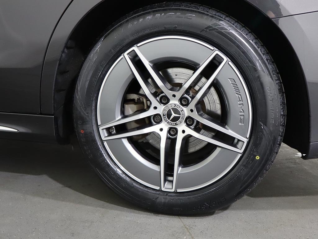 Mercedes-Benz E Class E300e Amg Line Premium Plus 9G-tronic Black #8
