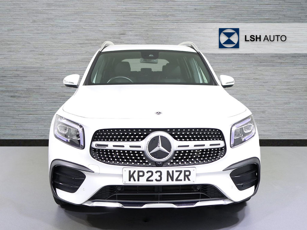 Mercedes-Benz GLB Class Glb 200 Amg Line Executive 7G-tronic White #4
