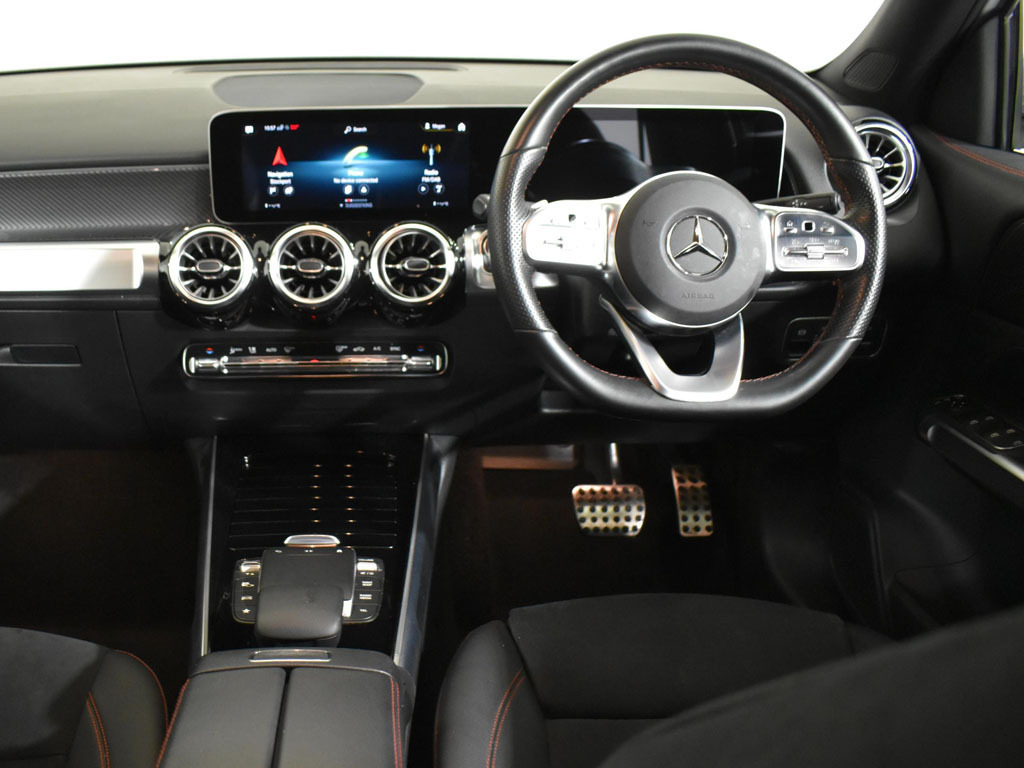 Mercedes-Benz GLB Class 220D Amg Line Premium Plus Night Edition Silver #11