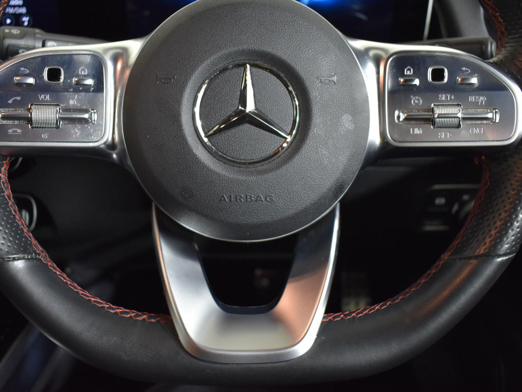 Mercedes-Benz GLB Class 220D Amg Line Premium Plus Night Edition Silver #23