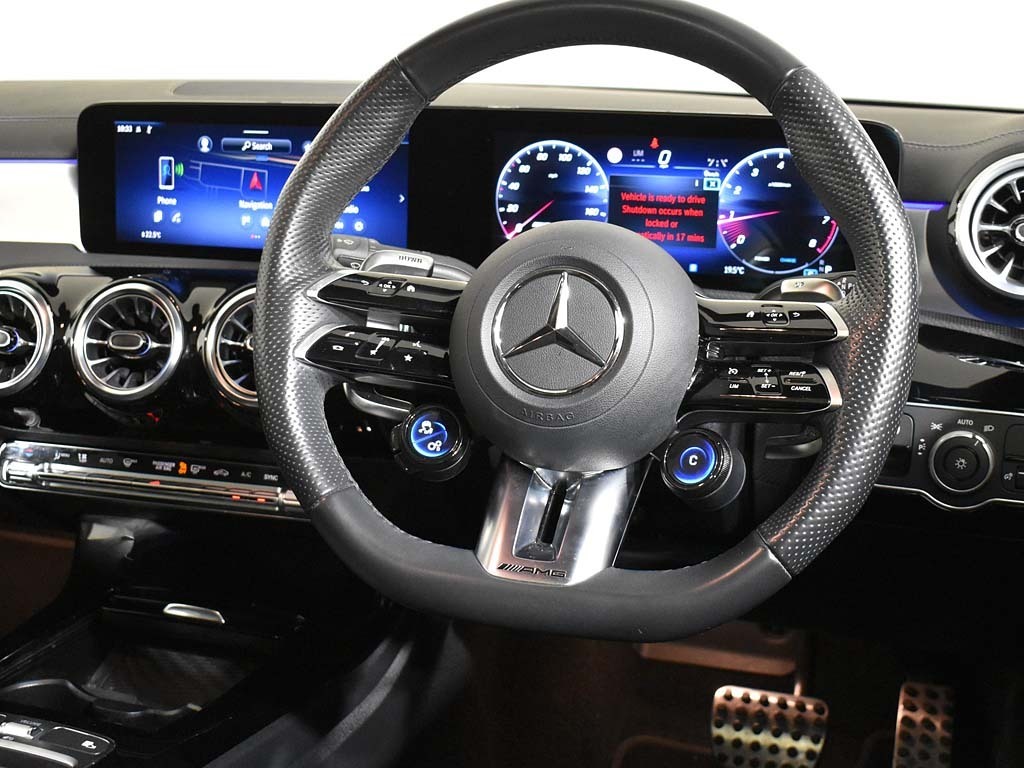 Mercedes-Benz CLA Class Cla 180 Amg Line Executive Tip White #36