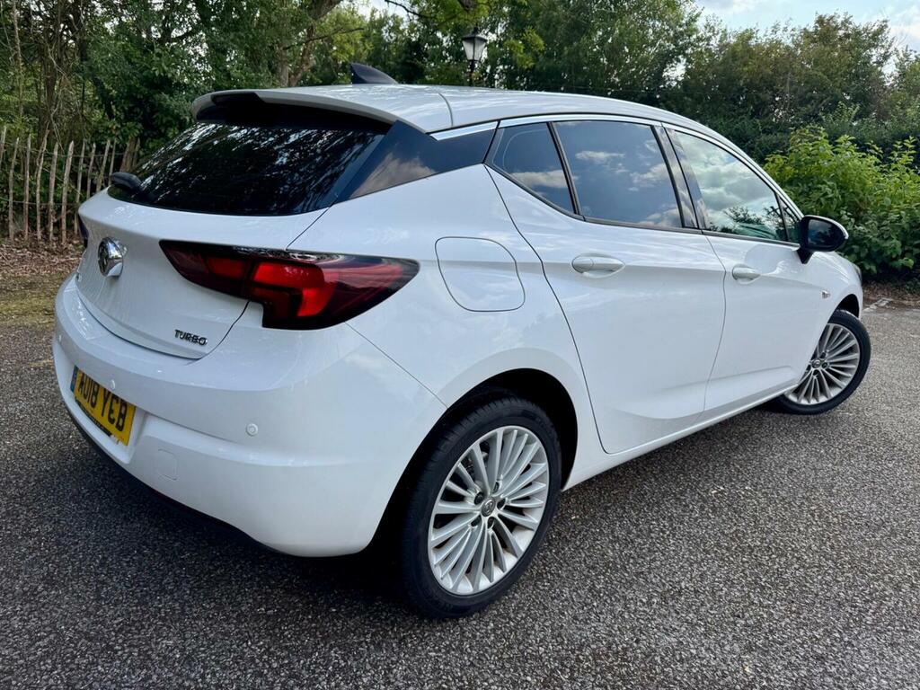 Vauxhall Astra Hatchback 1.4I Turbo Elite Nav Euro 6 201818 AO18YCB White #4