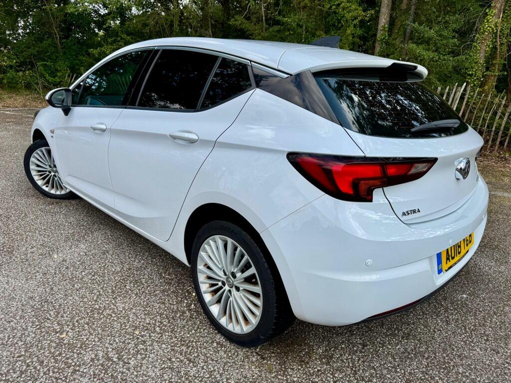 Vauxhall Astra Hatchback 1.4I Turbo Elite Nav Euro 6 201818 AO18YCB White #5