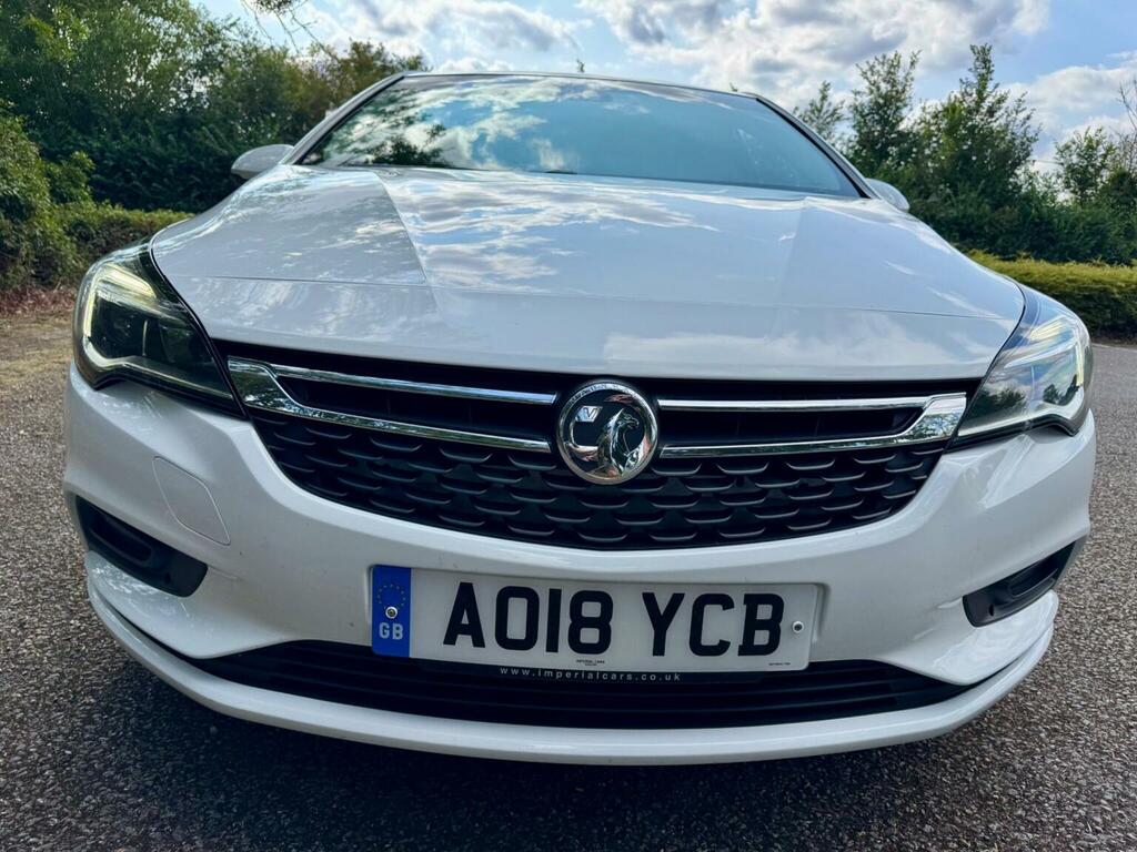 Vauxhall Astra Hatchback 1.4I Turbo Elite Nav Euro 6 201818 AO18YCB White #3
