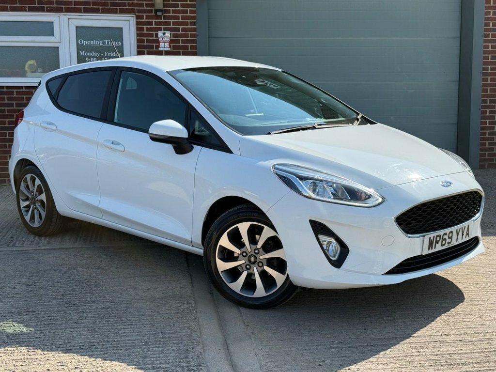 Ford Fiesta 1.1 Ti-vct Trend Hatchback Euro White