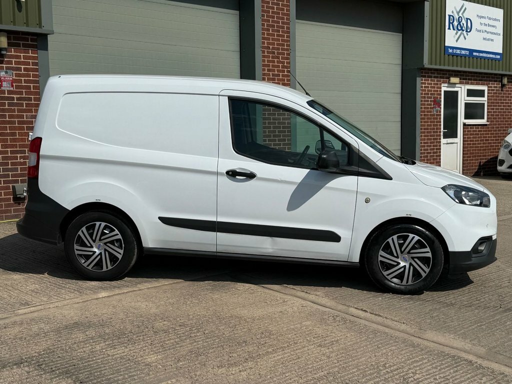 Ford Transit Courier 1.0 Ecoboost Leader Panel Van L1 White #5