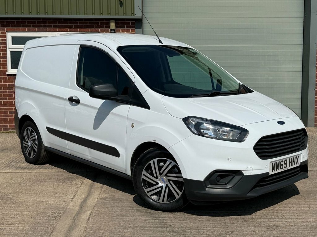 Ford Transit Courier 1.0 Ecoboost Leader Panel Van L1 White