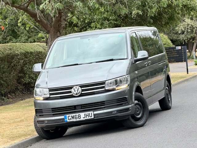 Volkswagen Transporter Shuttle 2.0 Tdi Se Minibus Double Cab Dsg Fwd L Grey #4