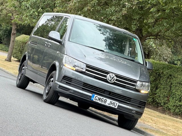 Volkswagen Transporter Shuttle Transporter T32 Se Tdi Bluemotion Technology S-a Grey #26